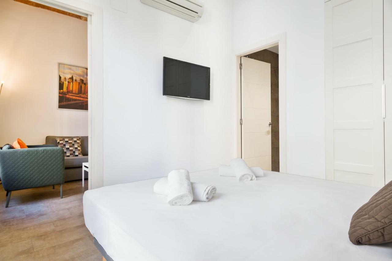 Stay U-Nique Apartments Eixample Center Barcelona Luaran gambar