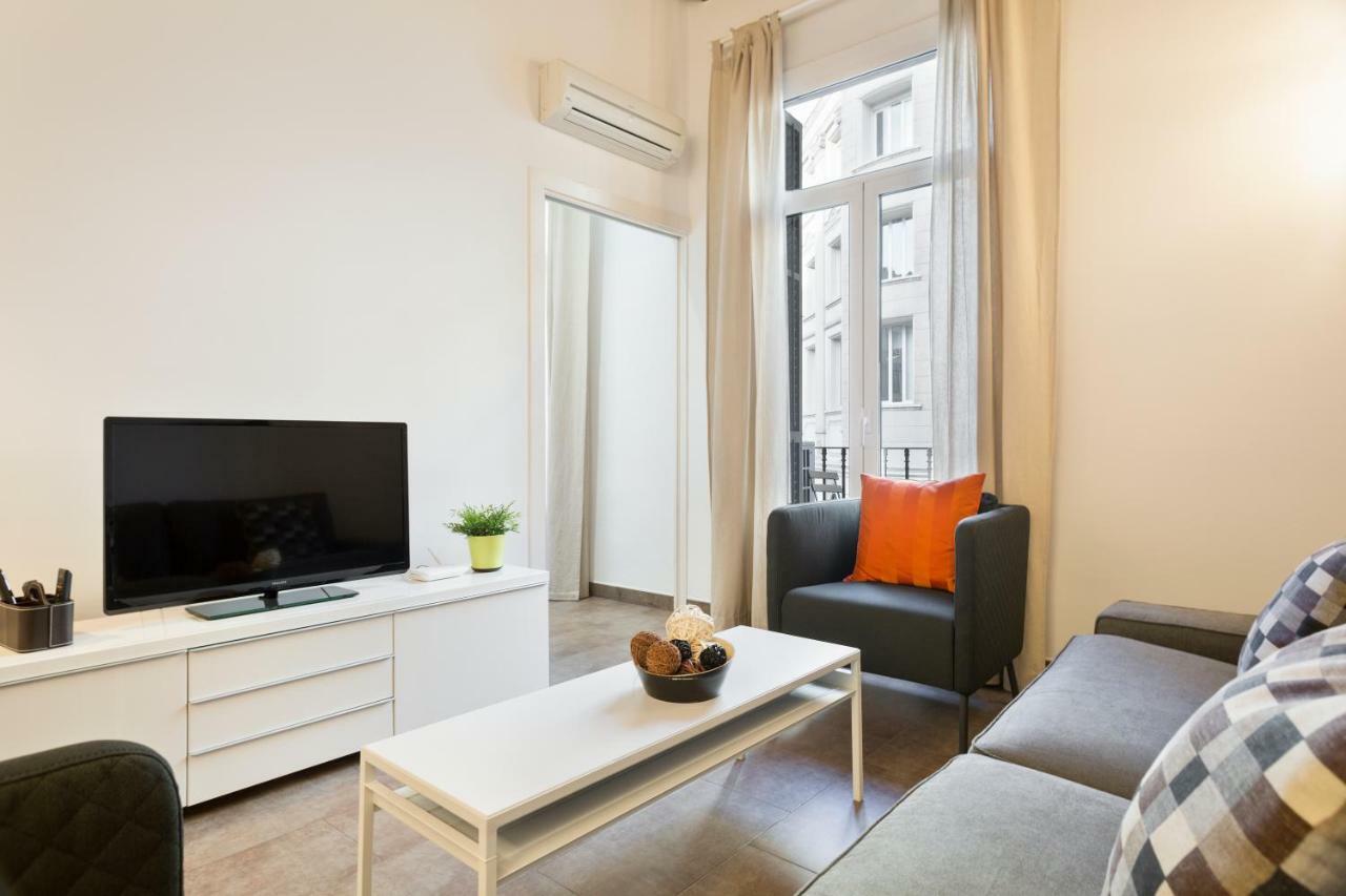 Stay U-Nique Apartments Eixample Center Barcelona Luaran gambar